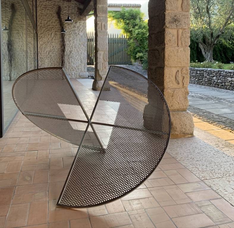 Jacques Toussaint. Passato / Futuro / Estetica / Funzione: da venerdì 4 marzo 2022 in mostra a Trieste da SpazioCavana la collezione privata del designer francese e alcune sue sculture mobili